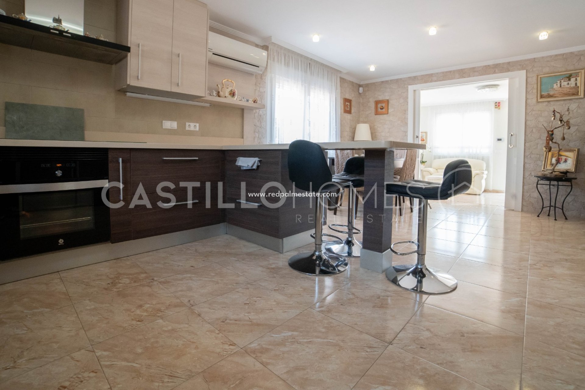 Revente - Villa -
Torrevieja - Los balcones