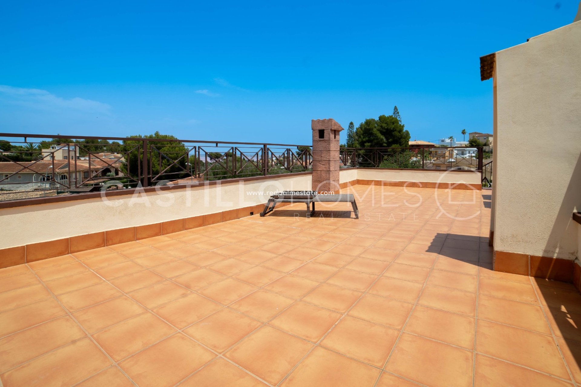 Revente - Villa -
Torrevieja - Los balcones