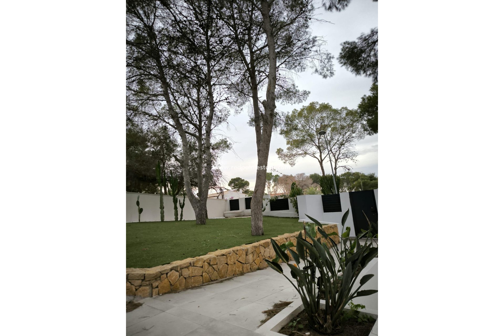 Revente - Villa -
Torrevieja - Los balcones