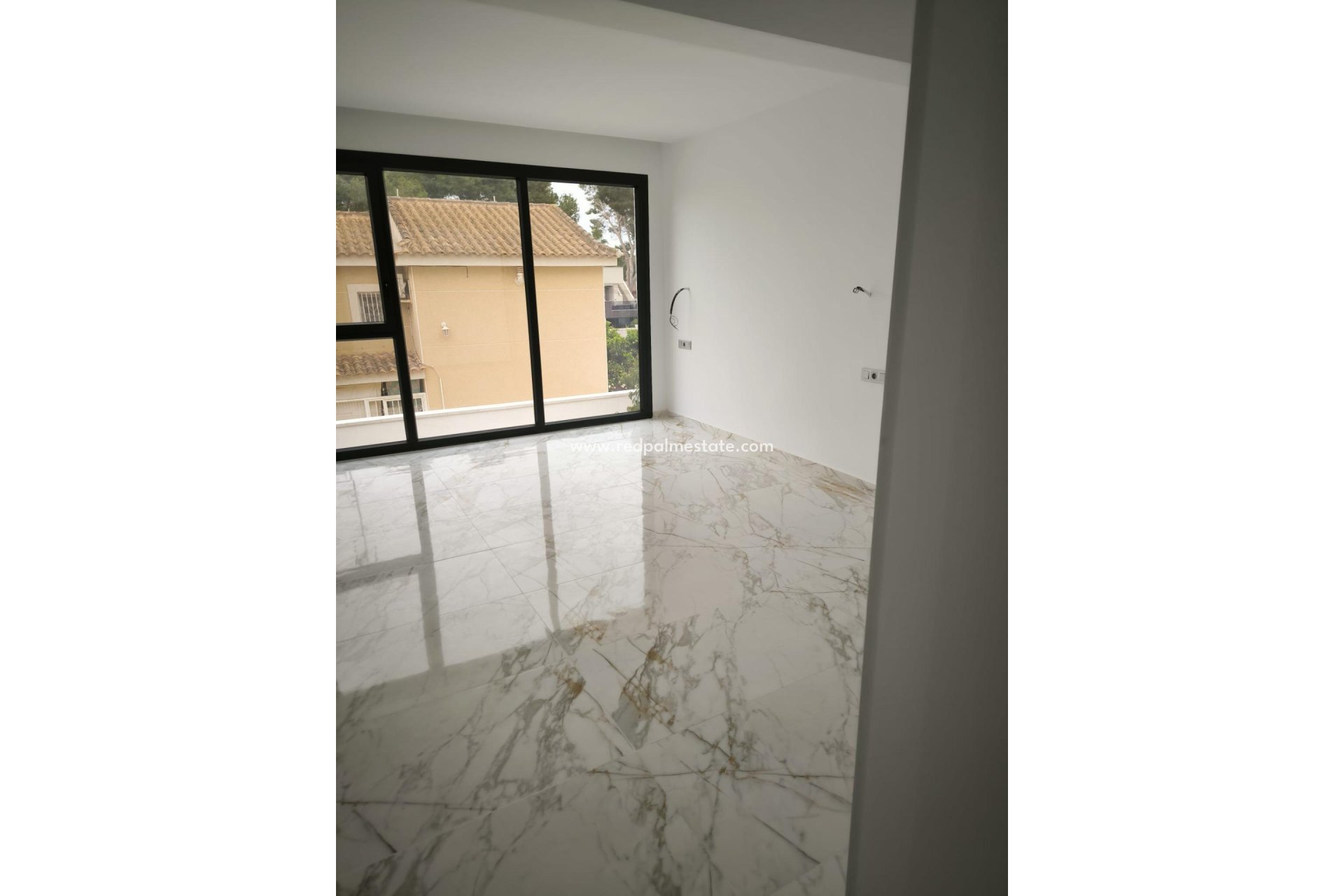 Revente - Villa -
Torrevieja - Los balcones