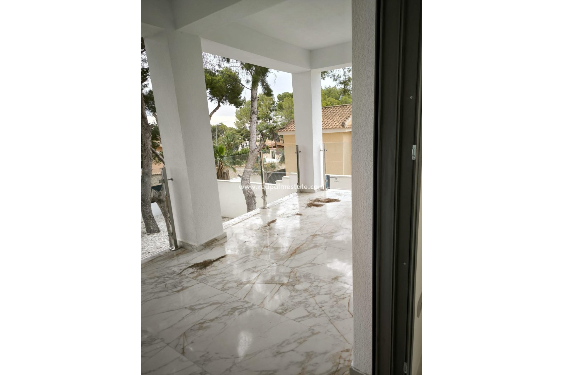 Revente - Villa -
Torrevieja - Los balcones