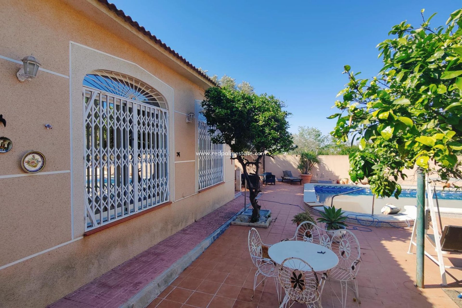 Revente - Villa -
Torrevieja - Los balcones