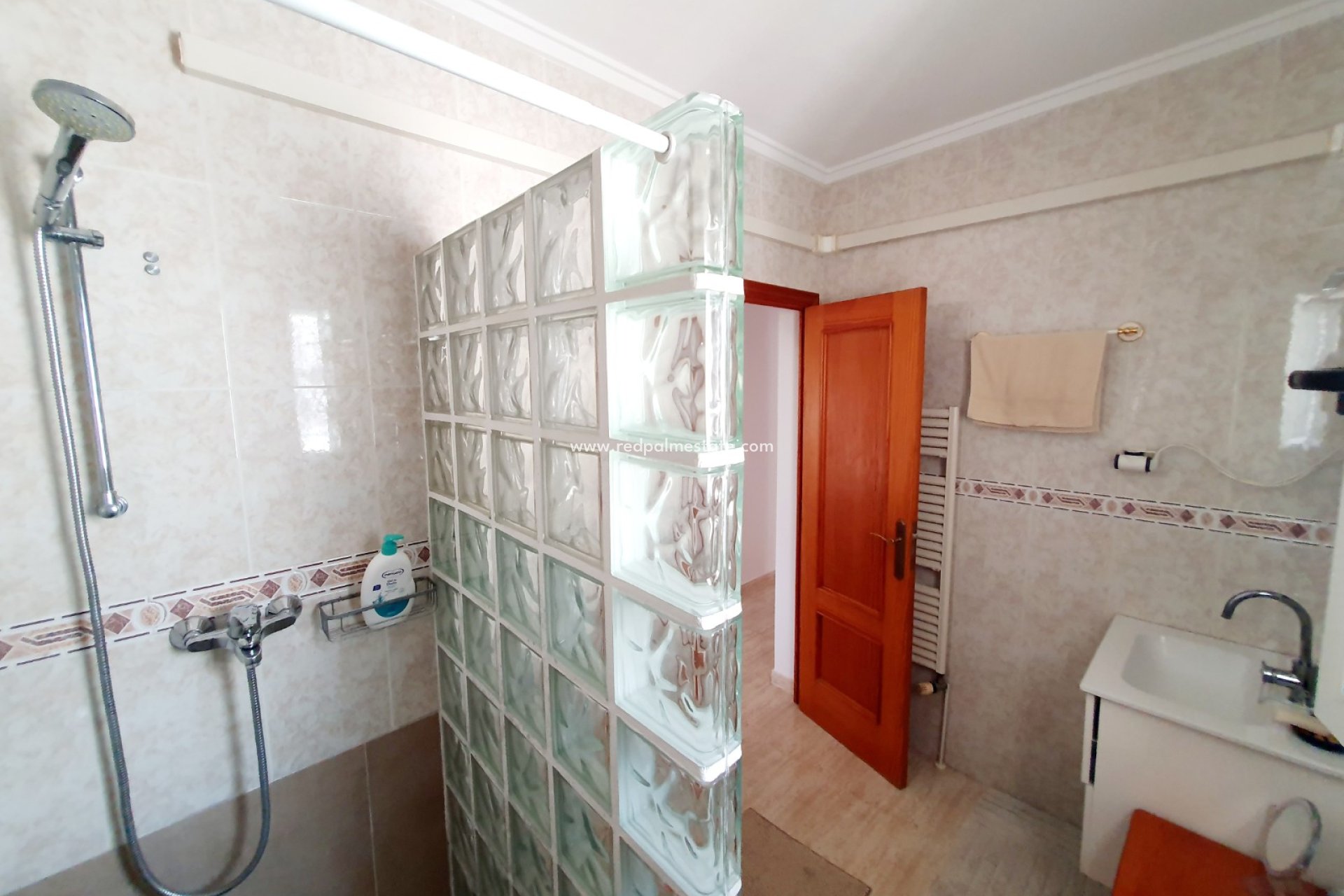 Revente - Villa -
Torrevieja - Los balcones