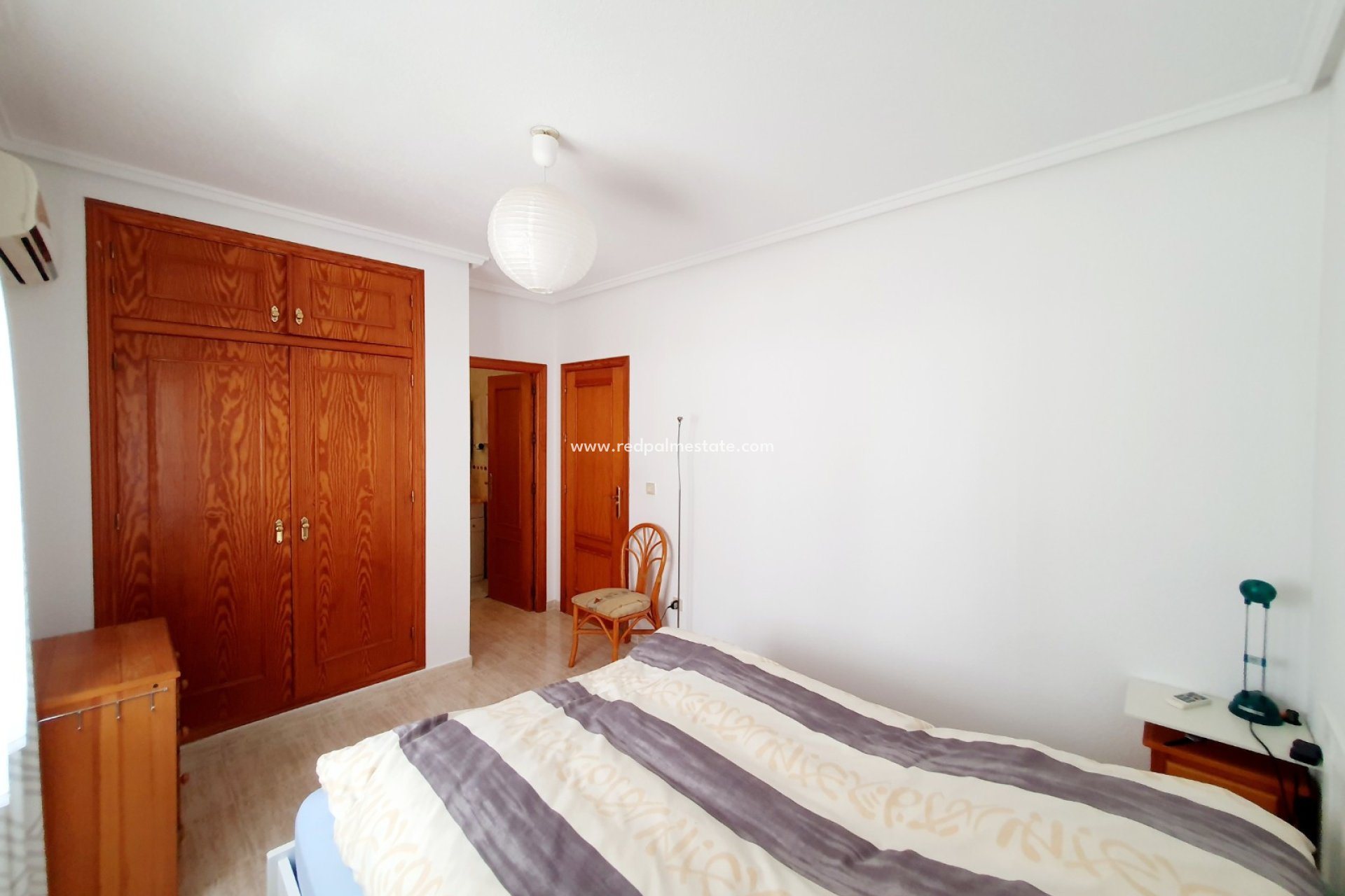 Revente - Villa -
Torrevieja - Los balcones