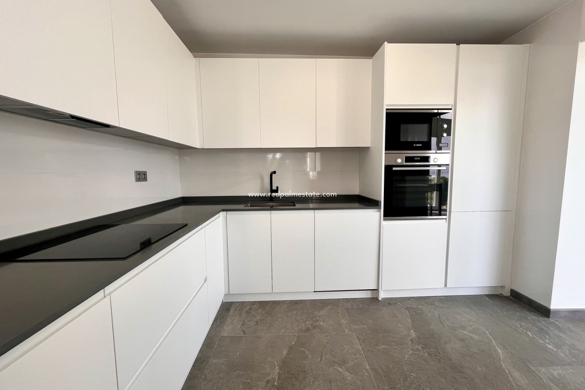 Revente - Villa -
Torrevieja - Los balcones