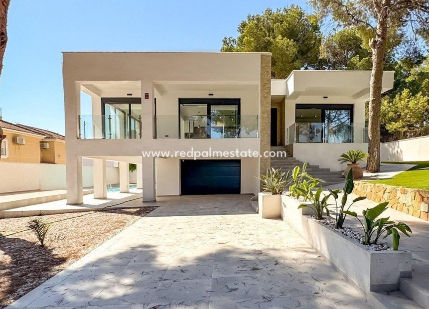 Revente - Villa -
Torrevieja - Los balcones