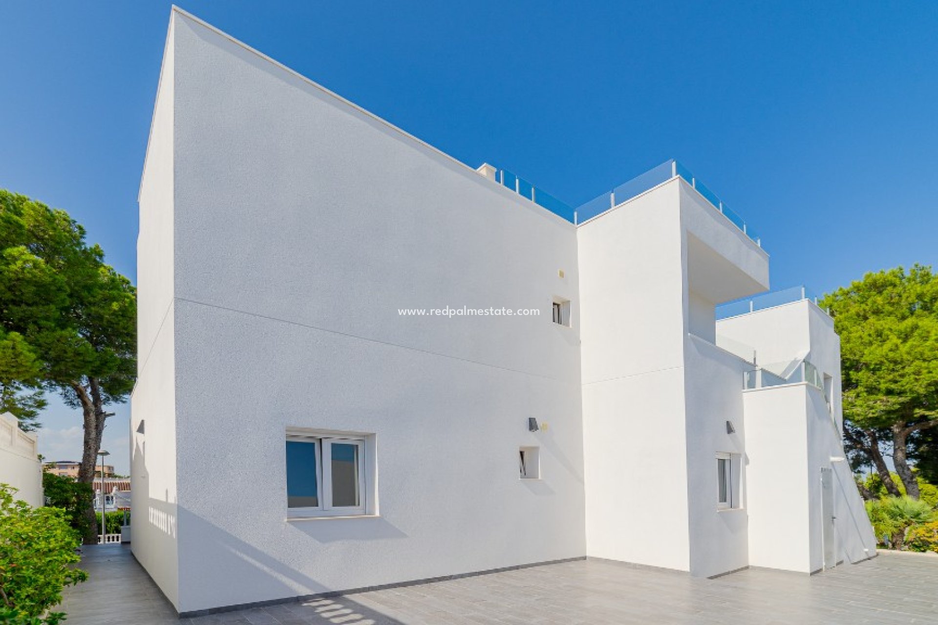 Revente - Villa -
Torrevieja - Los balcones