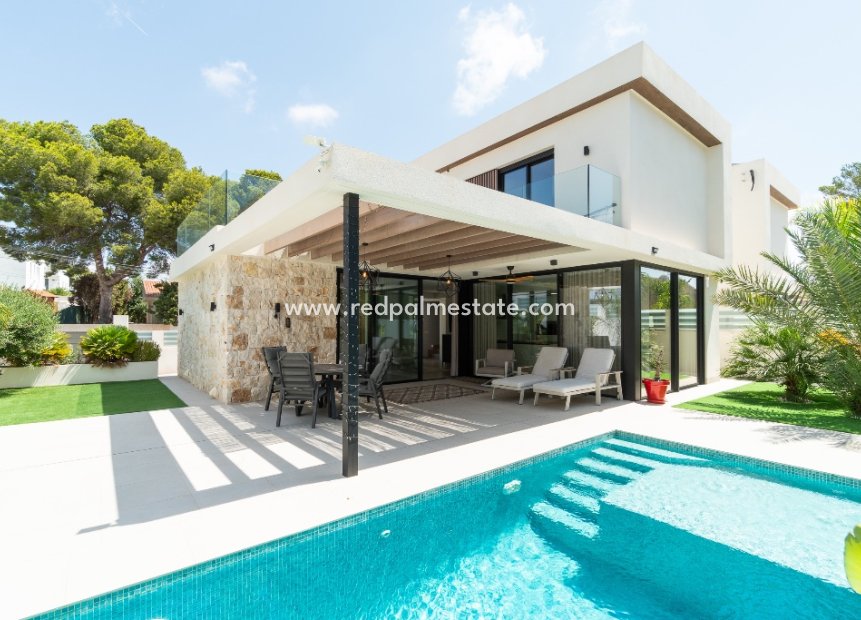 Revente - Villa -
Torrevieja - Los balcones