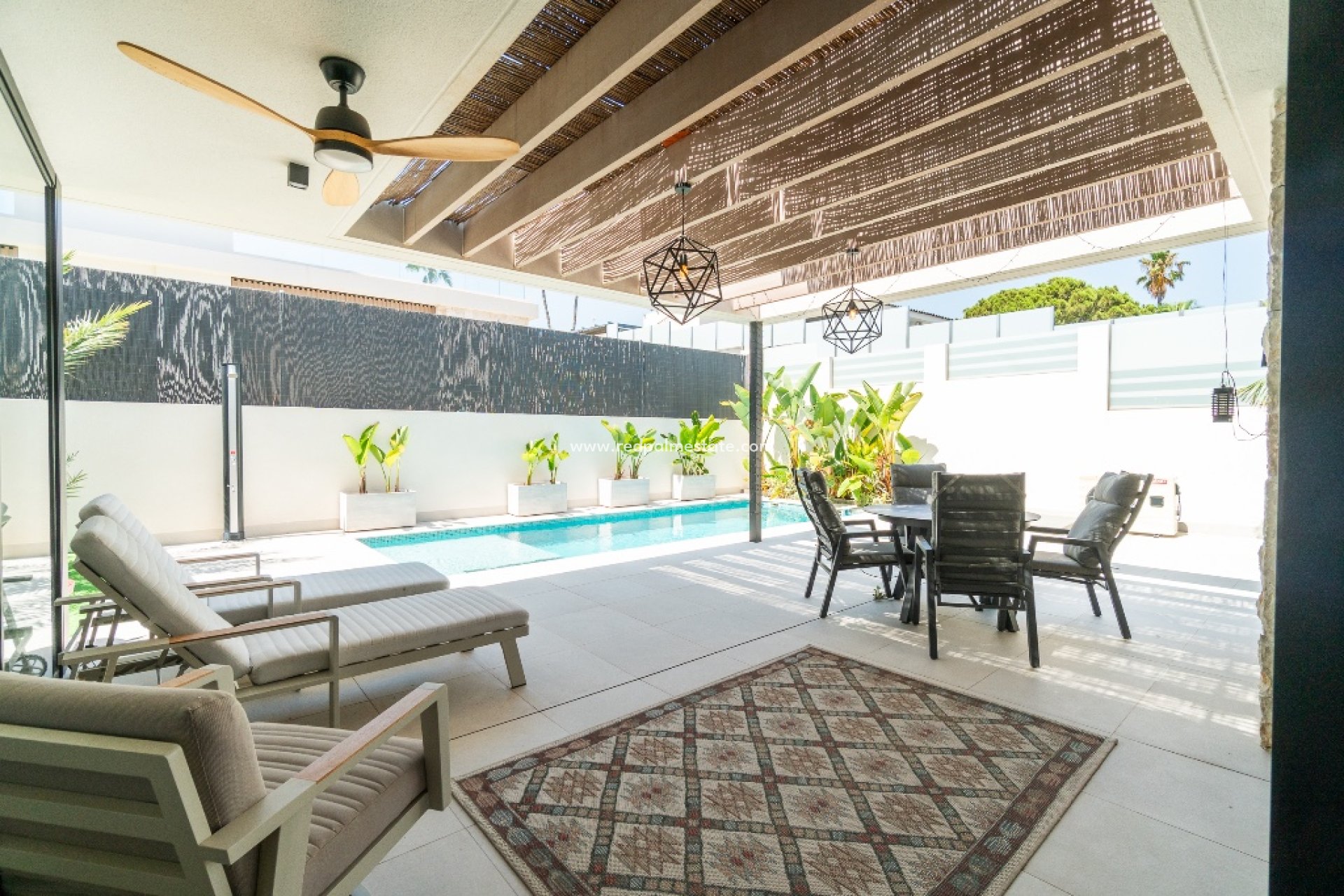 Revente - Villa -
Torrevieja - Los balcones