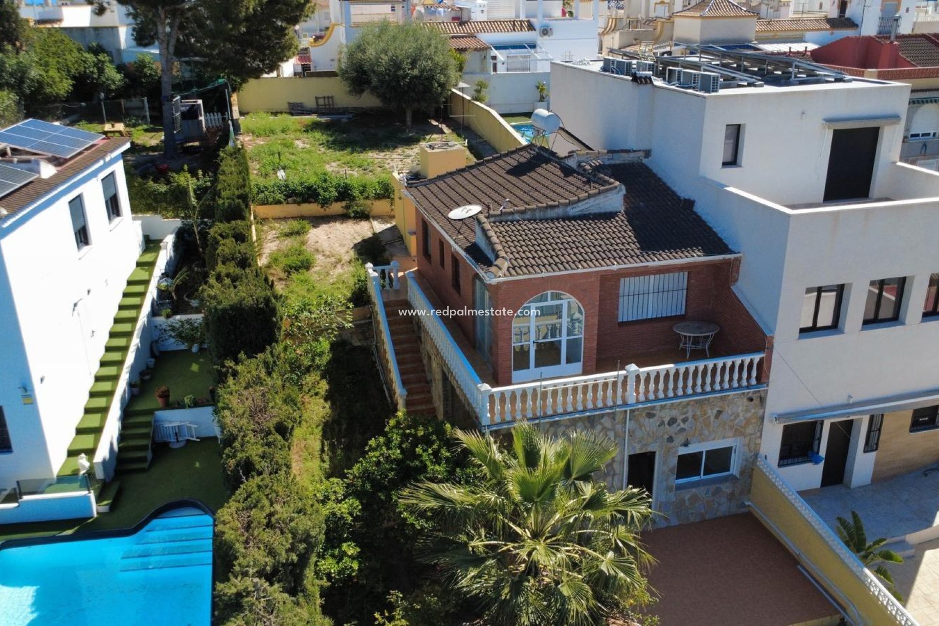 Revente - Villa -
Torrevieja - Los balcones