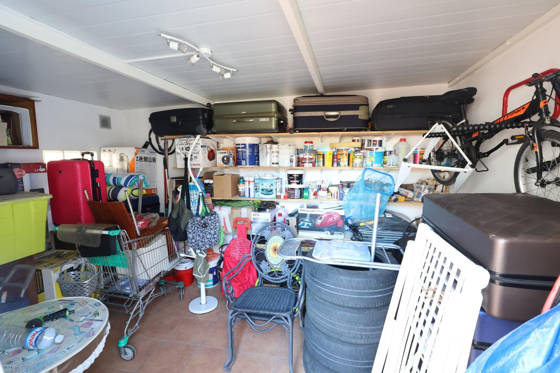Revente - Villa -
Torrevieja - Los balcones