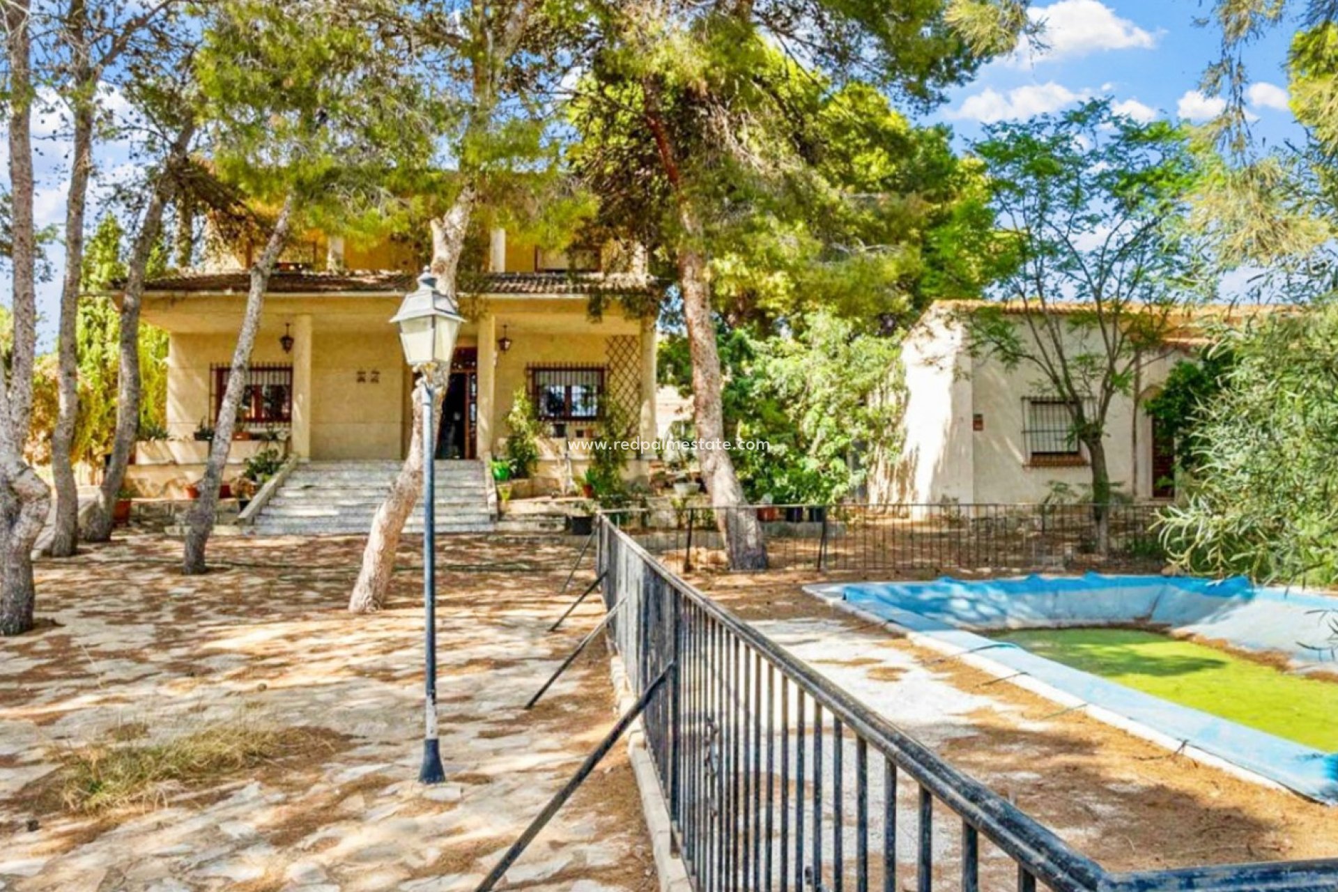 Revente - Villa -
Torrevieja - Los balcones