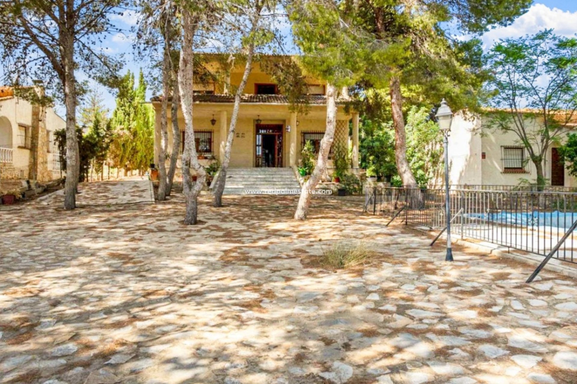 Revente - Villa -
Torrevieja - Los balcones