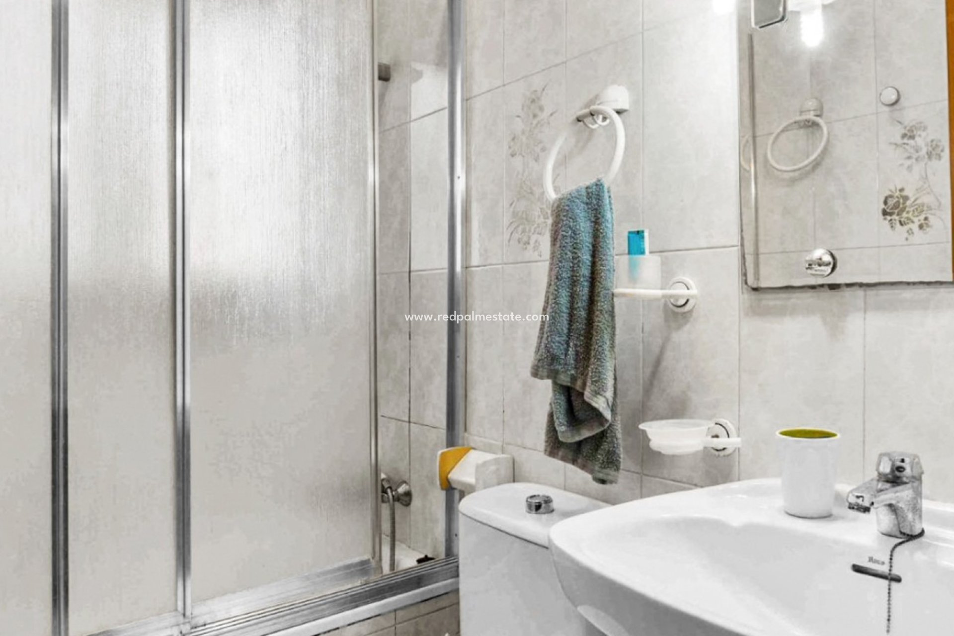 Revente - Villa -
Torrevieja - Los balcones