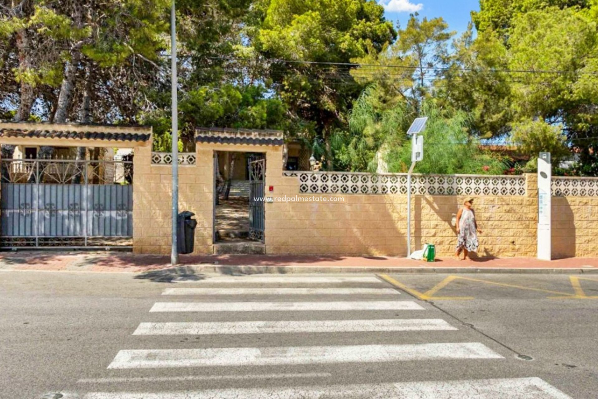 Revente - Villa -
Torrevieja - Los balcones