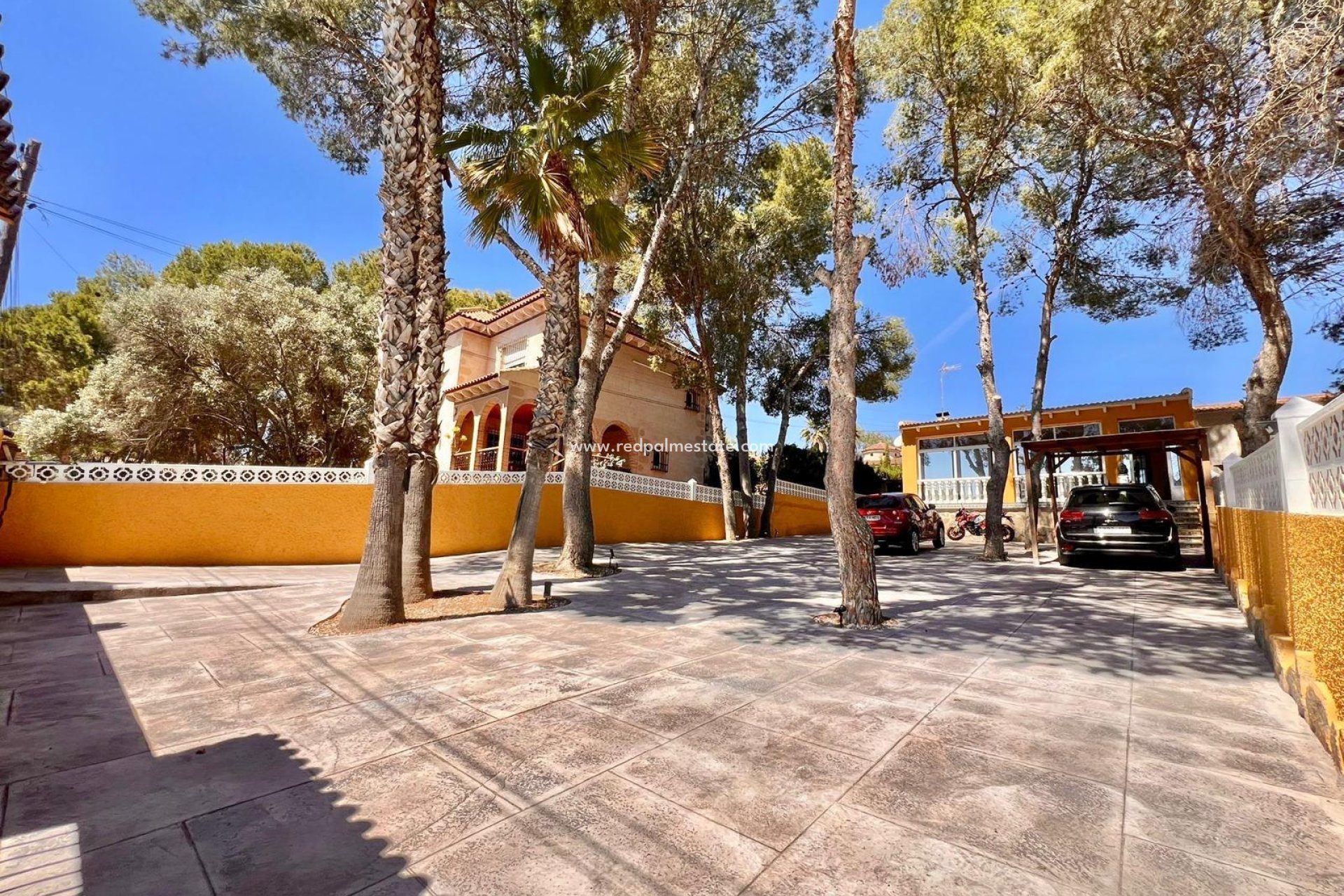 Revente - Villa -
Torrevieja - Los balcones