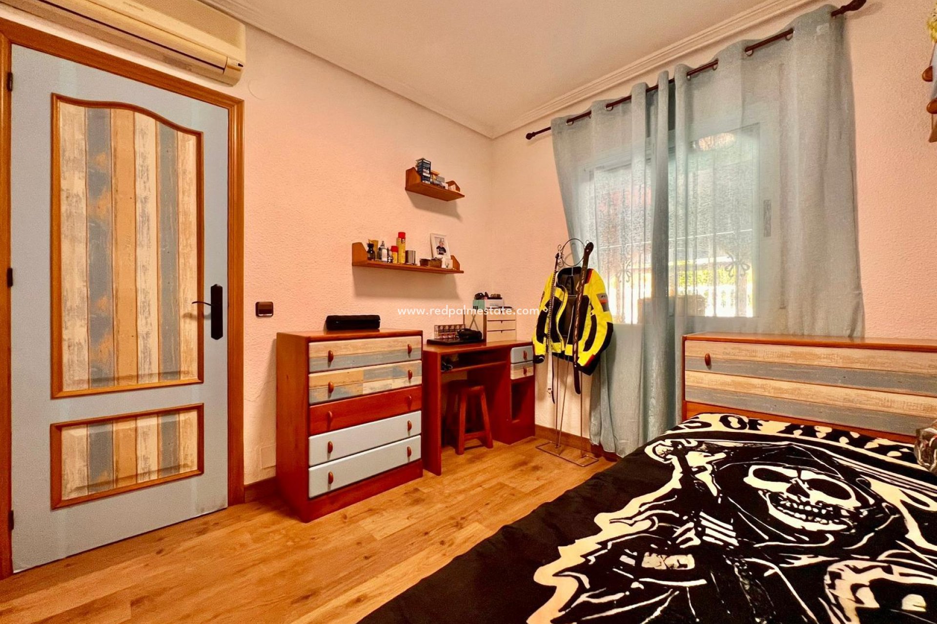 Revente - Villa -
Torrevieja - Los balcones