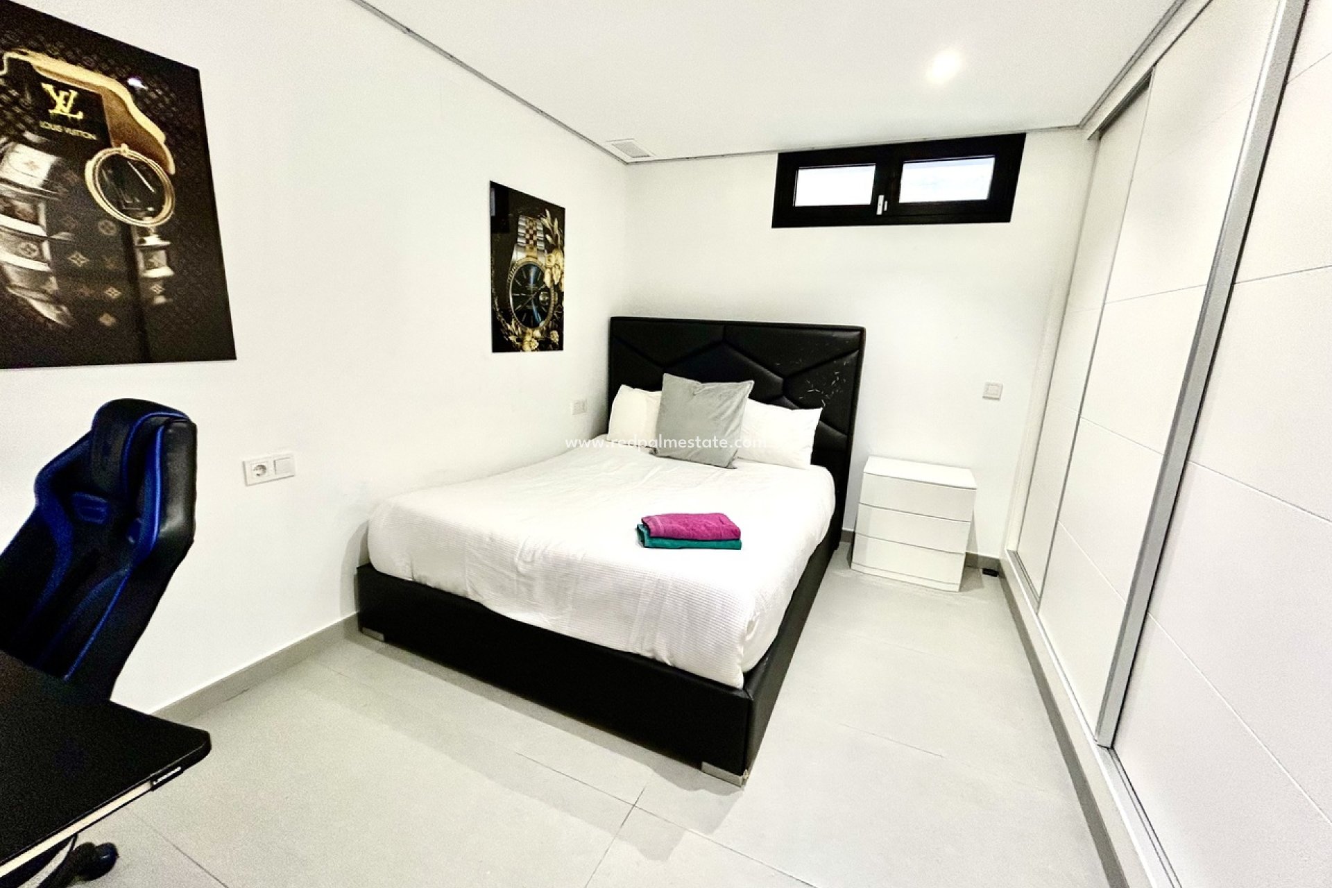Revente - Villa -
Torrevieja - Los balcones
