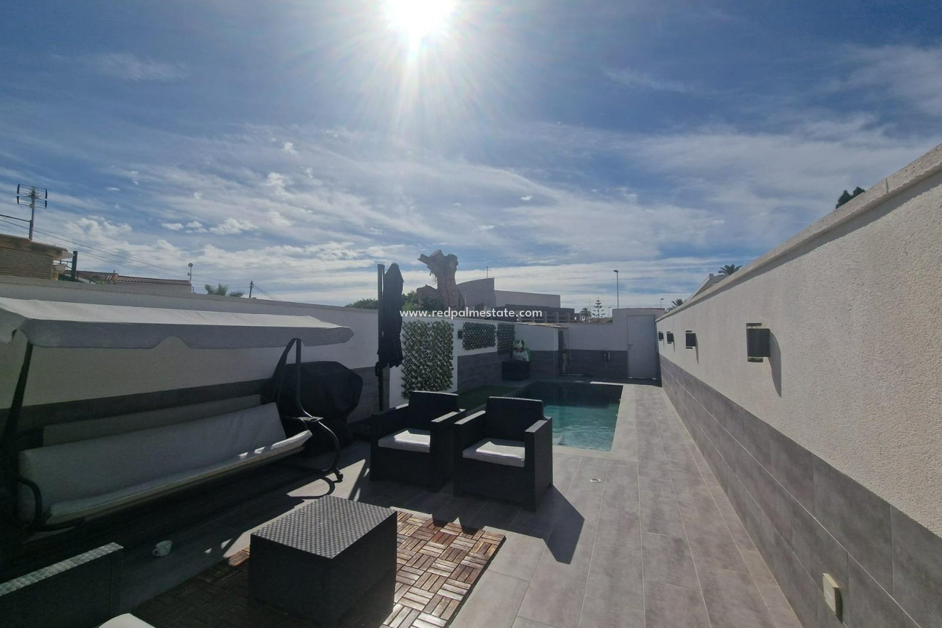 Revente - Villa -
Torrevieja - Paseo maritimo