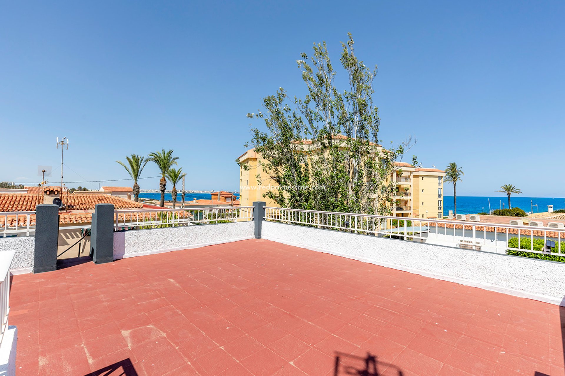 Revente - Villa -
Torrevieja - Punta Prima Torrevieja