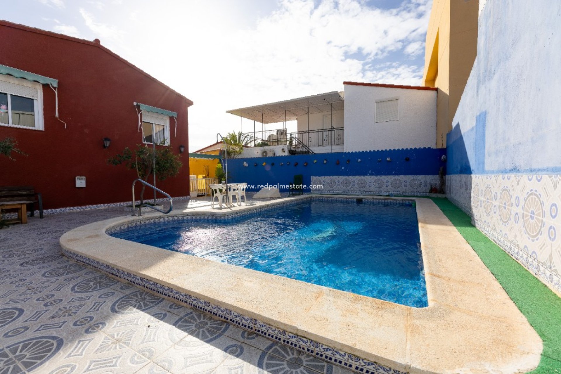 Revente - Villa -
Torrevieja - Punta prima