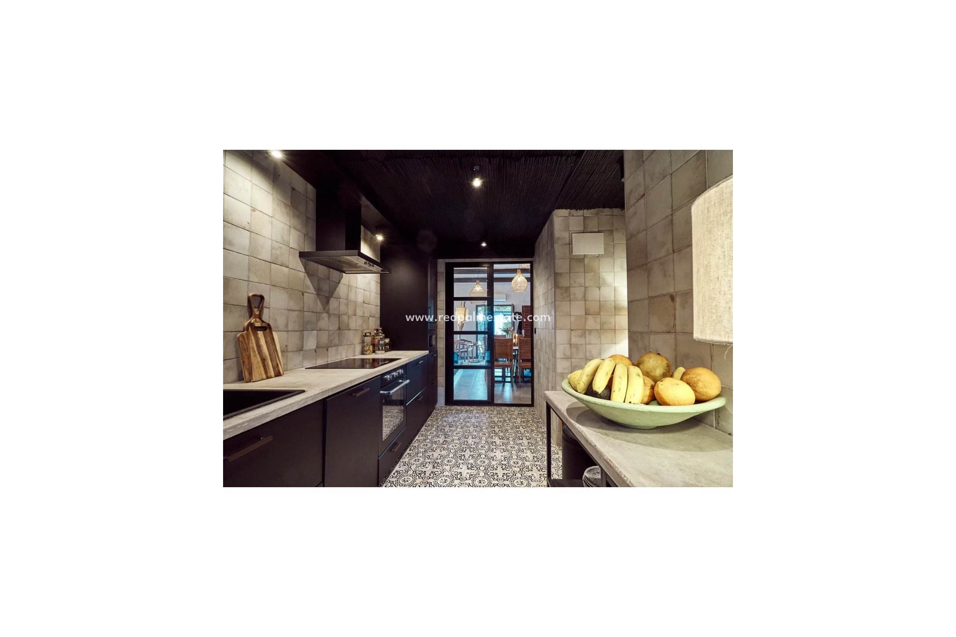 Revente - Villa -
Torrevieja - Punta prima