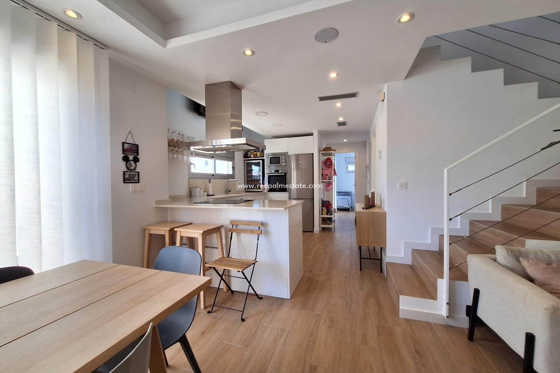 Revente - Villa -
Torrevieja - Rosaleda-los frutales