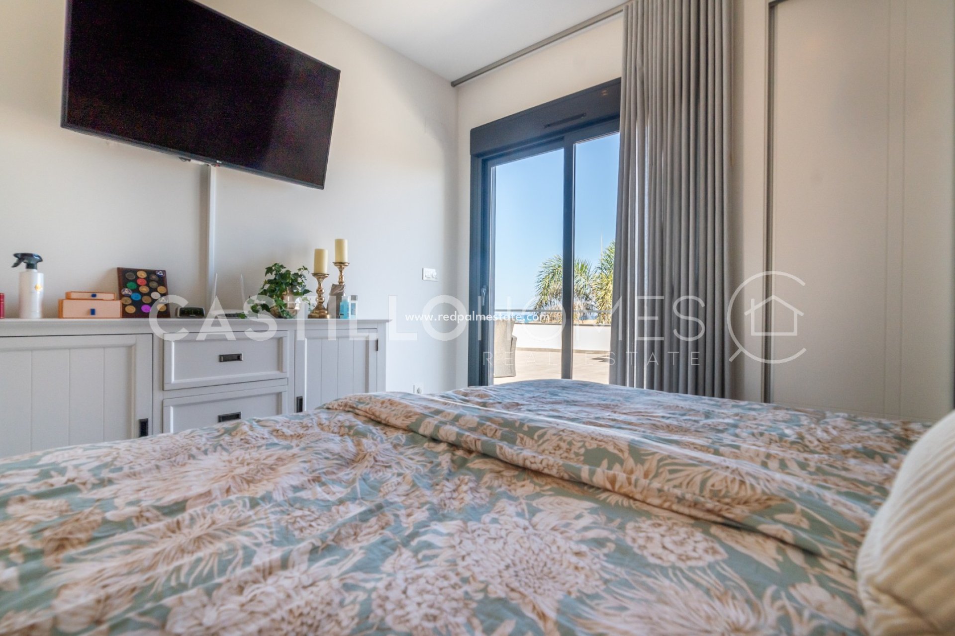 Revente - Villa -
Torrevieja - Rosaleda-los frutales