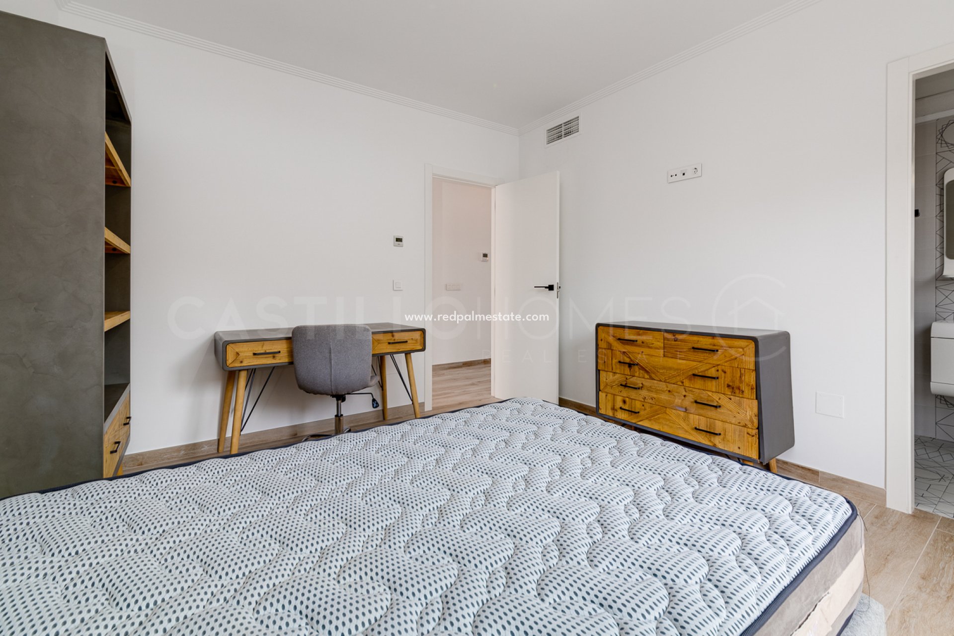 Revente - Villa -
Torrevieja - Torre del moro