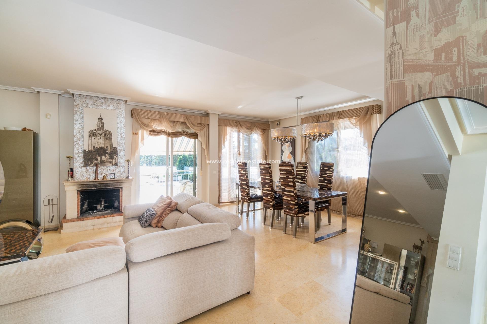 Revente - Villa -
Torrevieja - Torre la mata
