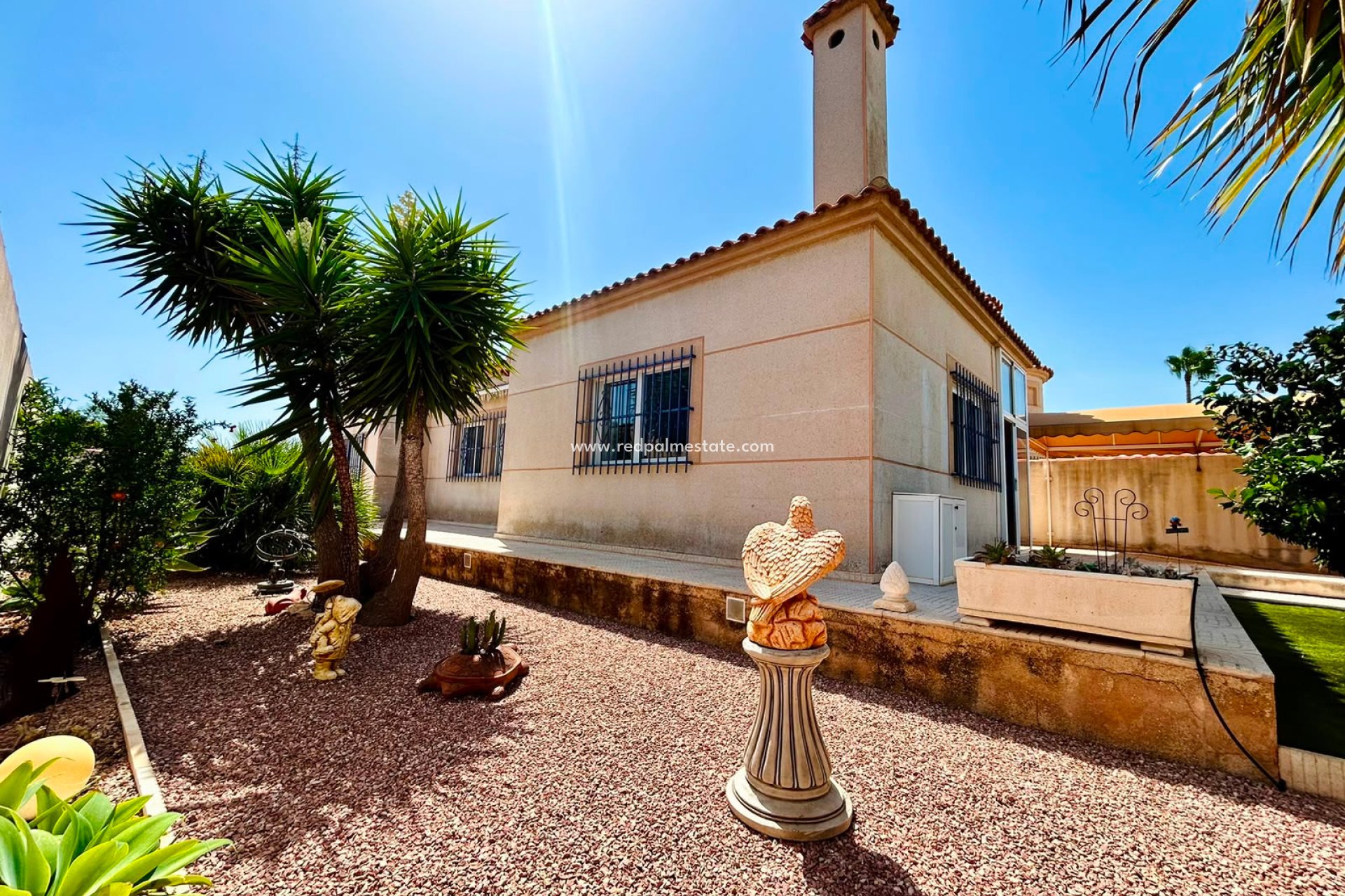 Revente - Villa -
Torrevieja - Urbanización San Luis