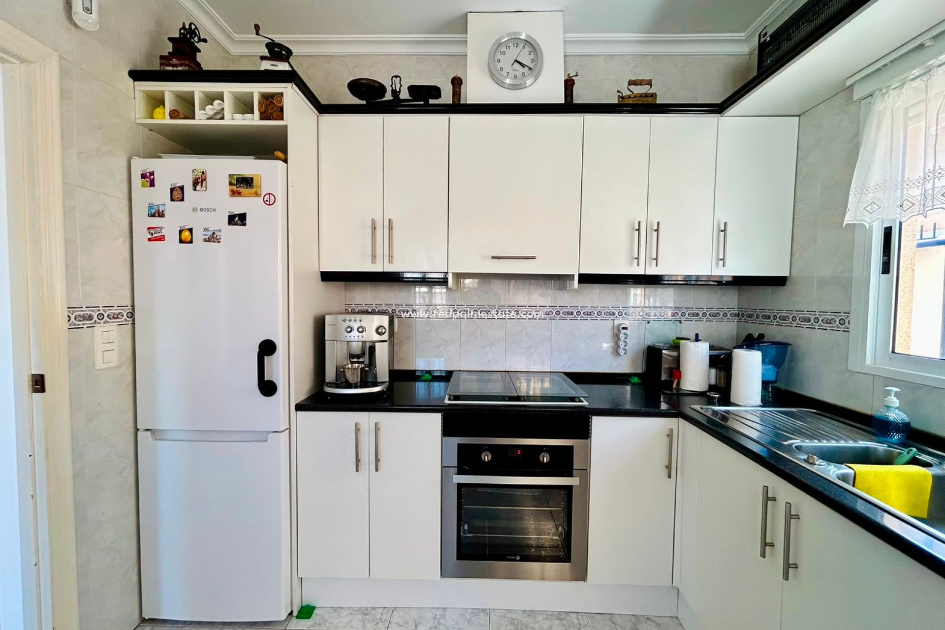 Revente - Villa -
Torrevieja - Urbanización San Luis