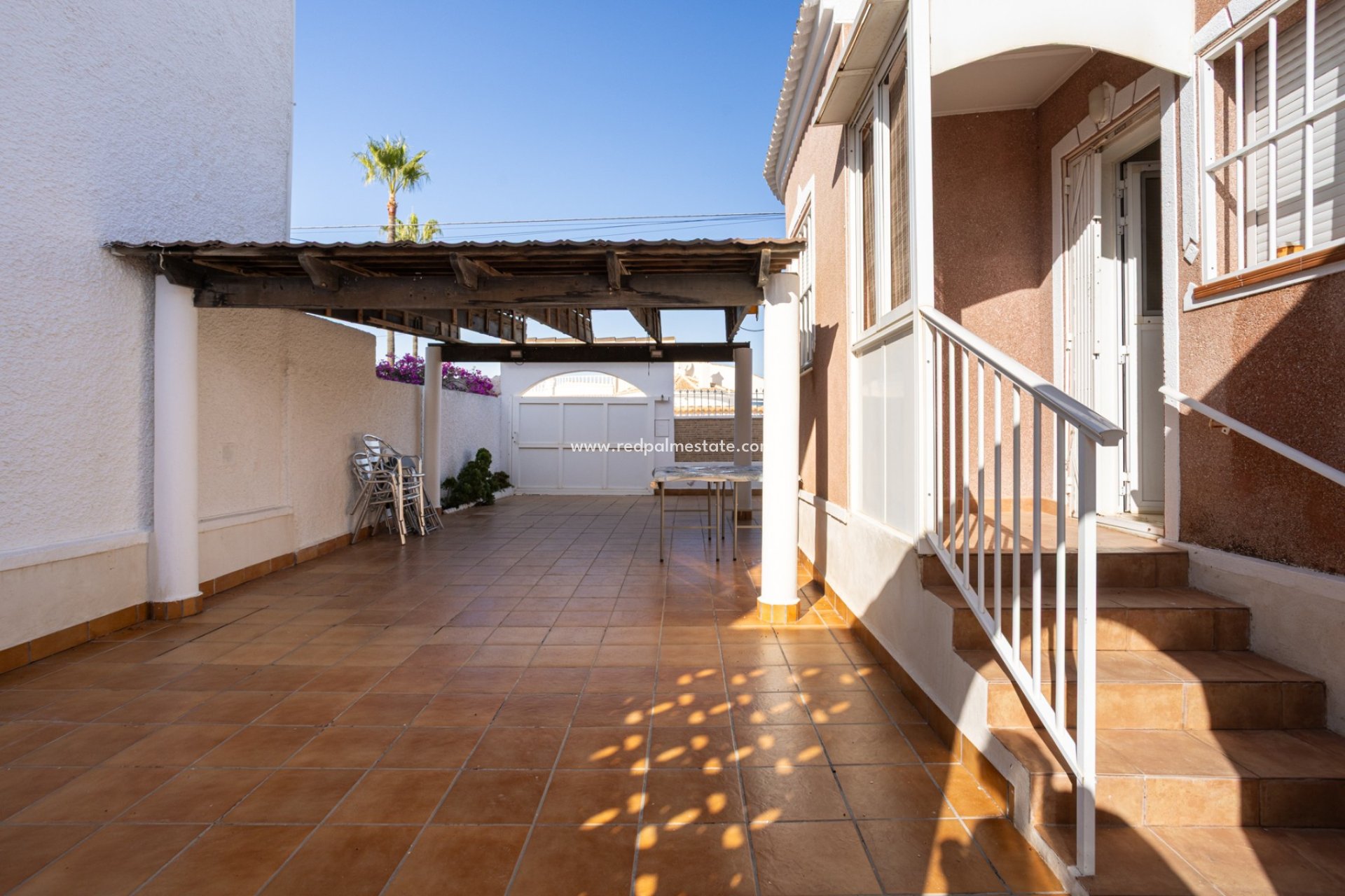 Revente - Villa -
Torrevieja - Urbanización San Luis