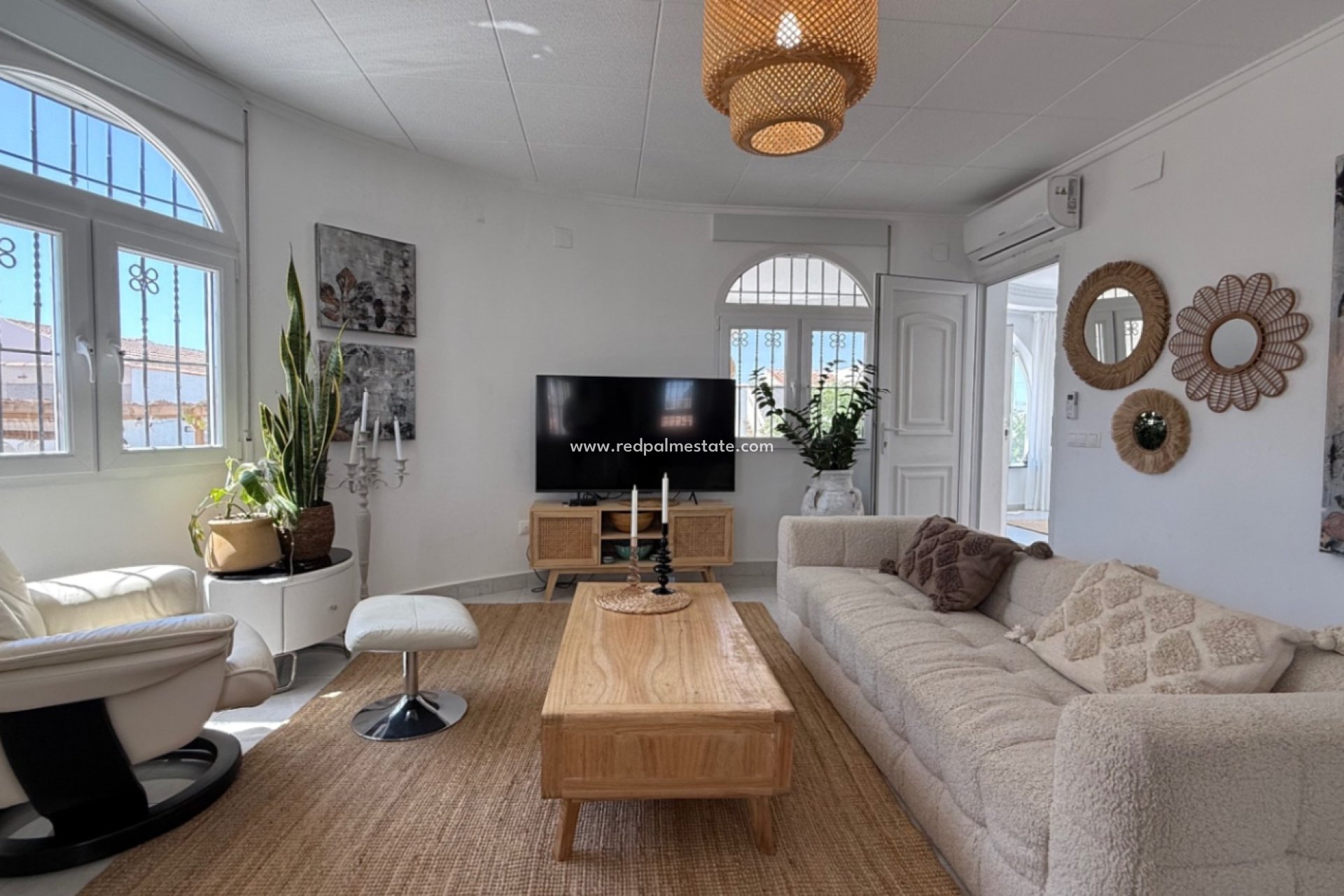 Revente - Villa -
Torrevieja