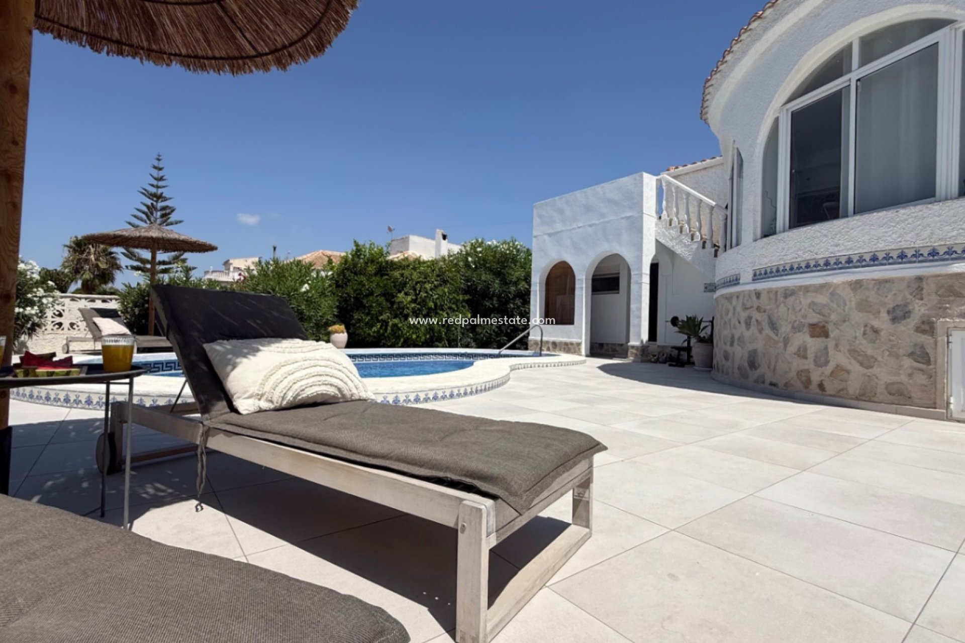 Revente - Villa -
Torrevieja
