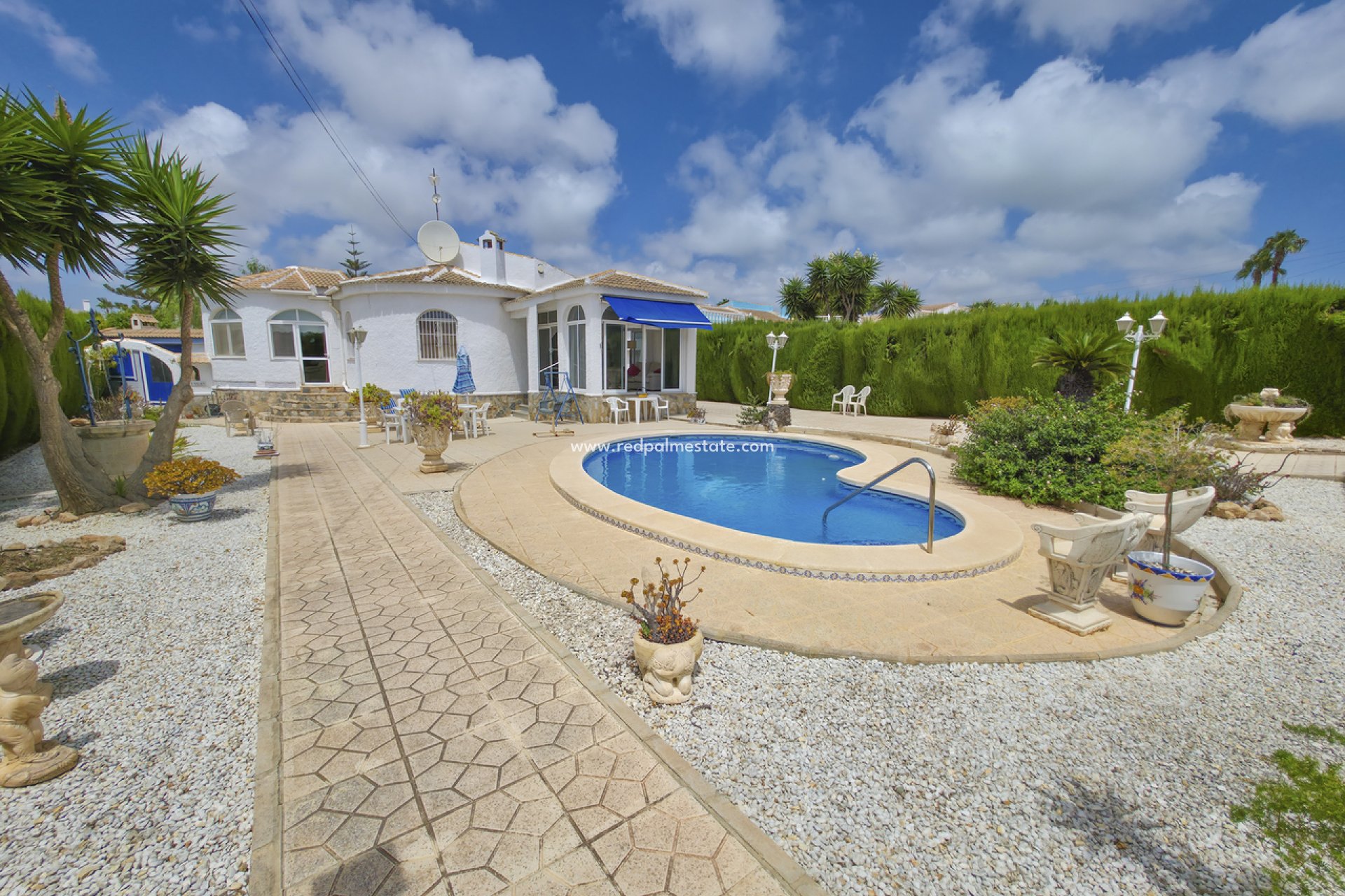 Revente - Villa -
Torrevieja