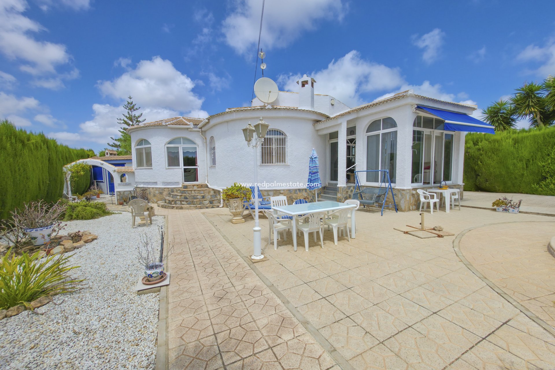 Revente - Villa -
Torrevieja