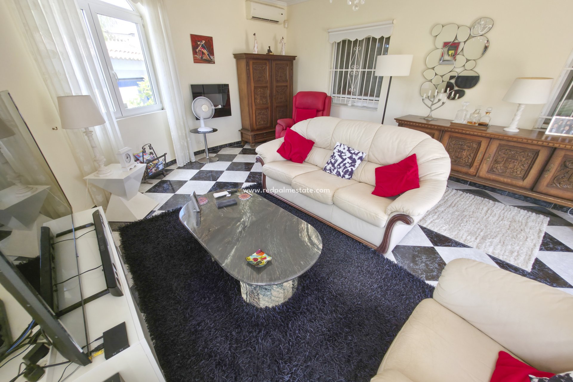 Revente - Villa -
Torrevieja