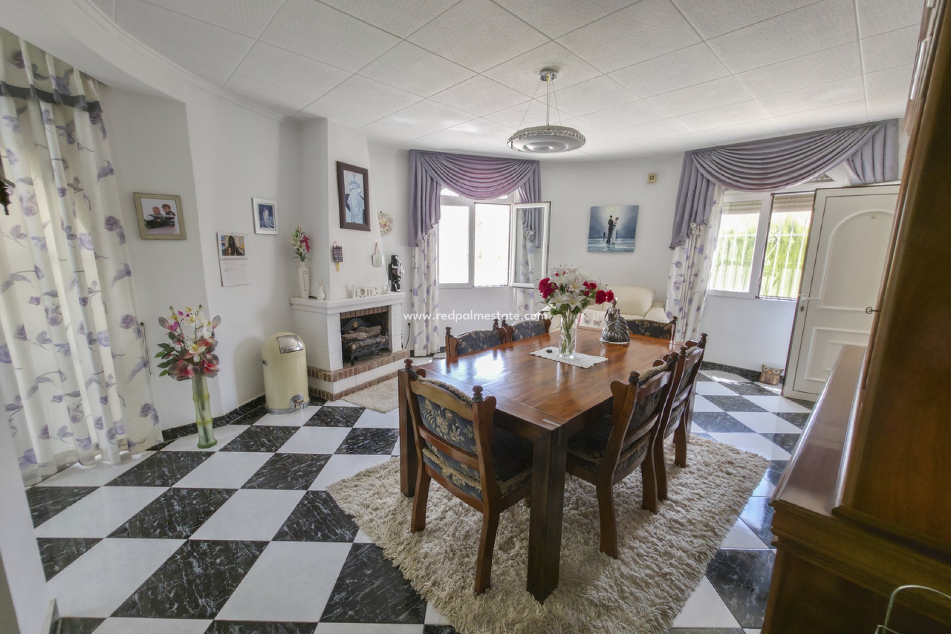 Revente - Villa -
Torrevieja