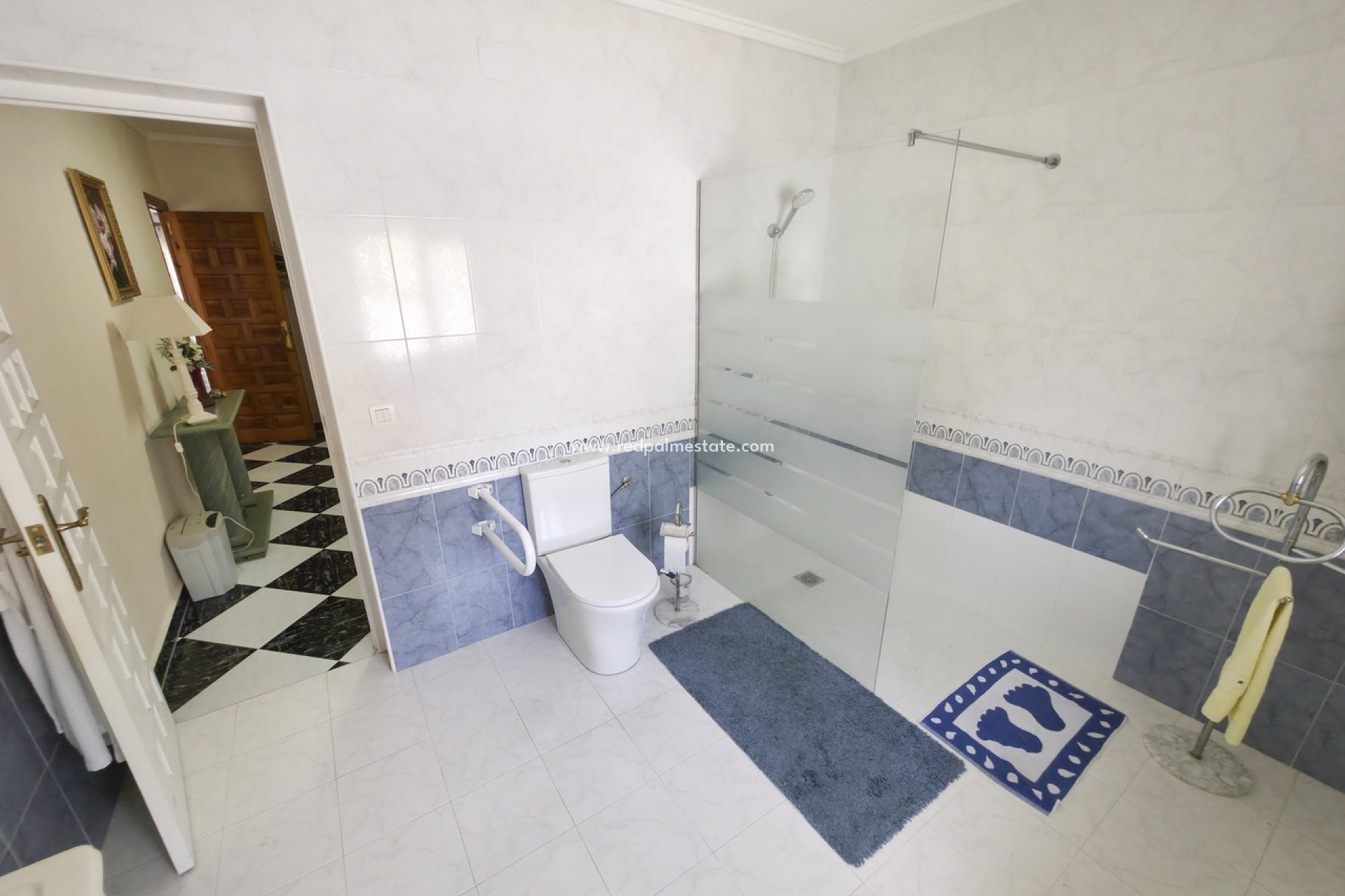 Revente - Villa -
Torrevieja
