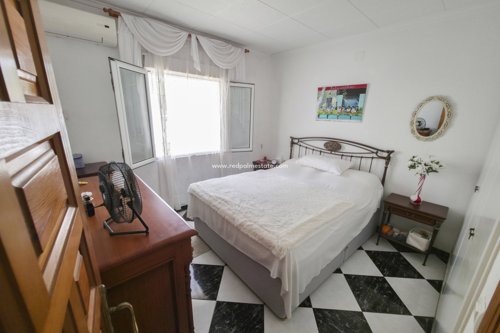 Revente - Villa -
Torrevieja