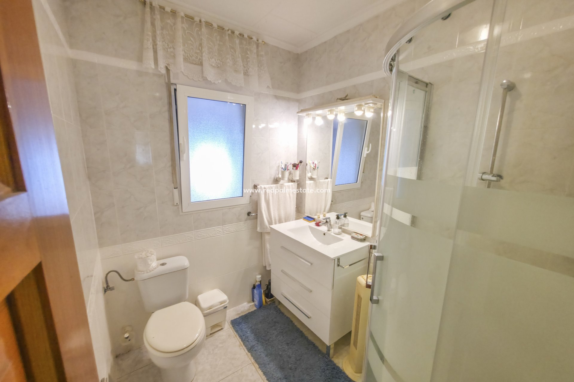 Revente - Villa -
Torrevieja