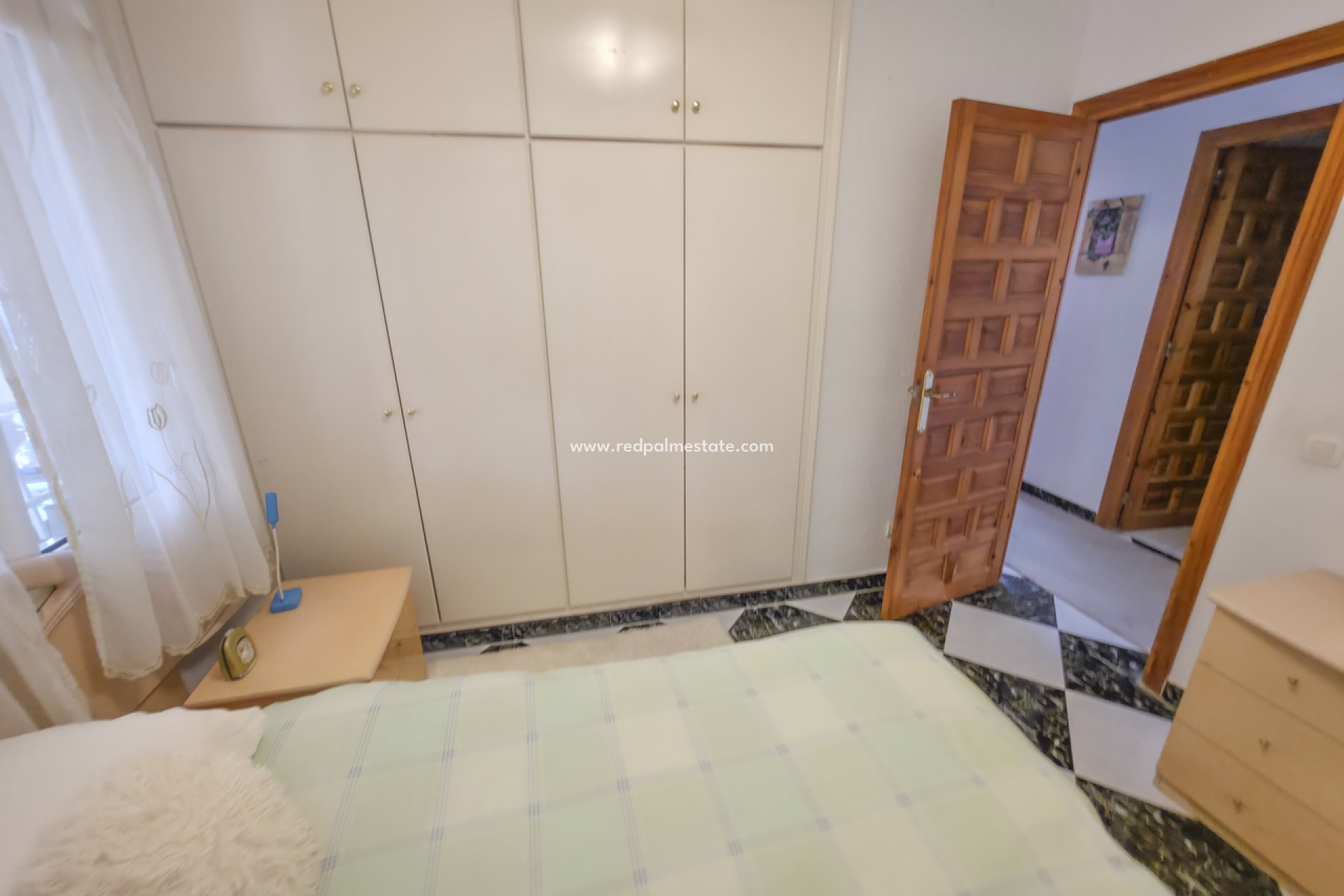 Revente - Villa -
Torrevieja