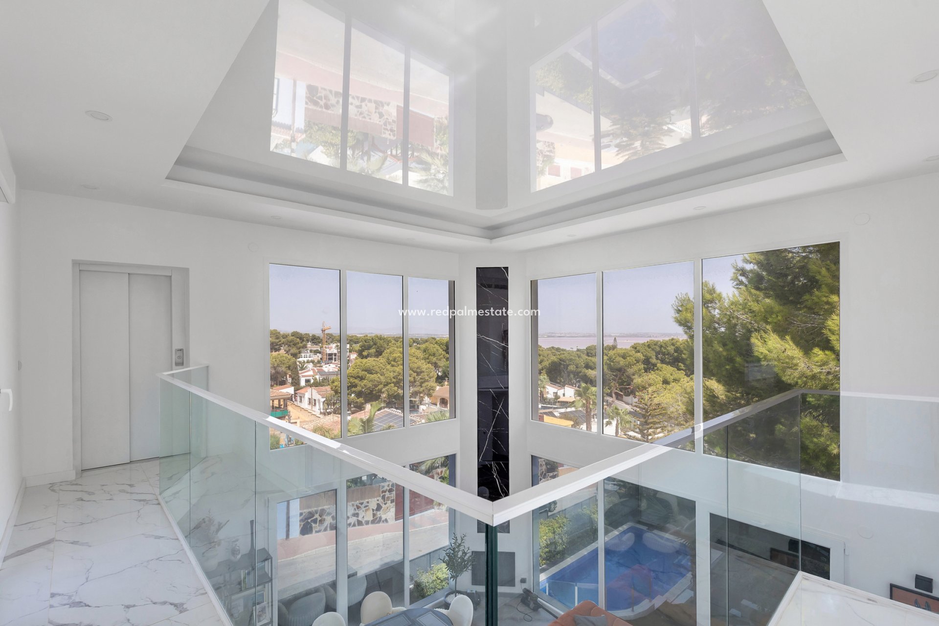 Revente - Villa -
Torrevieja
