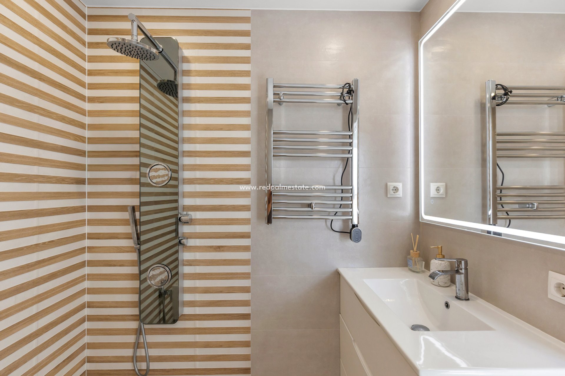 Revente - Villa -
Torrevieja