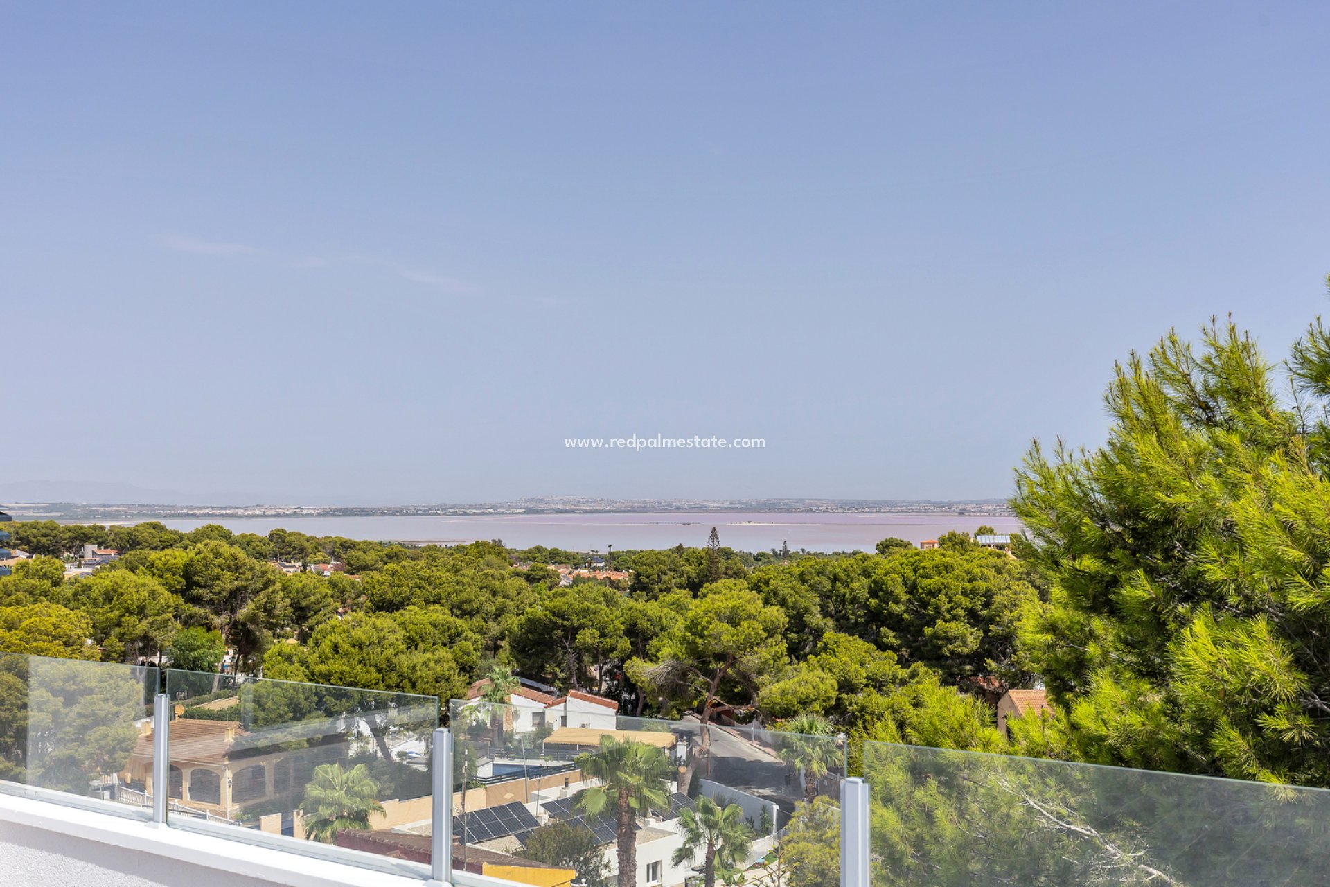 Revente - Villa -
Torrevieja