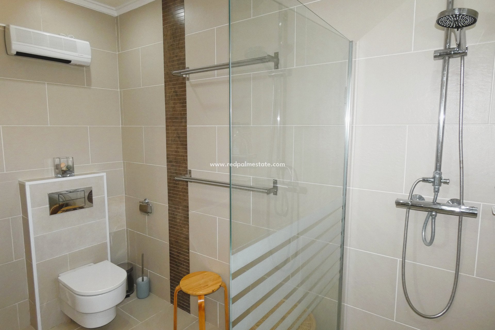 Revente - Villa -
Torrevieja