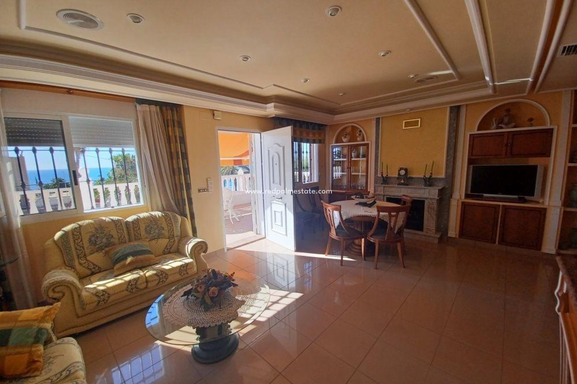 Revente - Villa -
Torrevieja