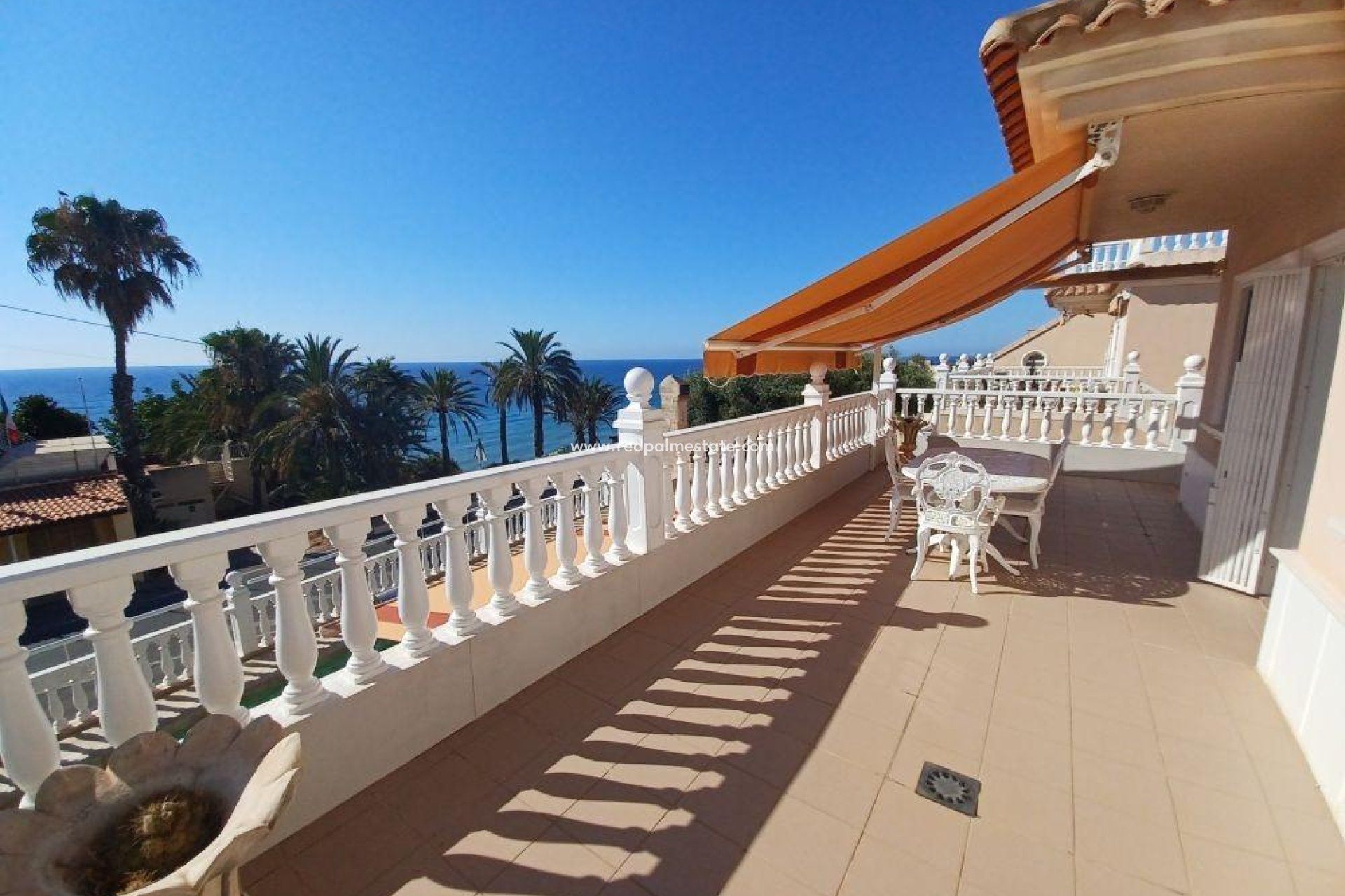 Revente - Villa -
Torrevieja