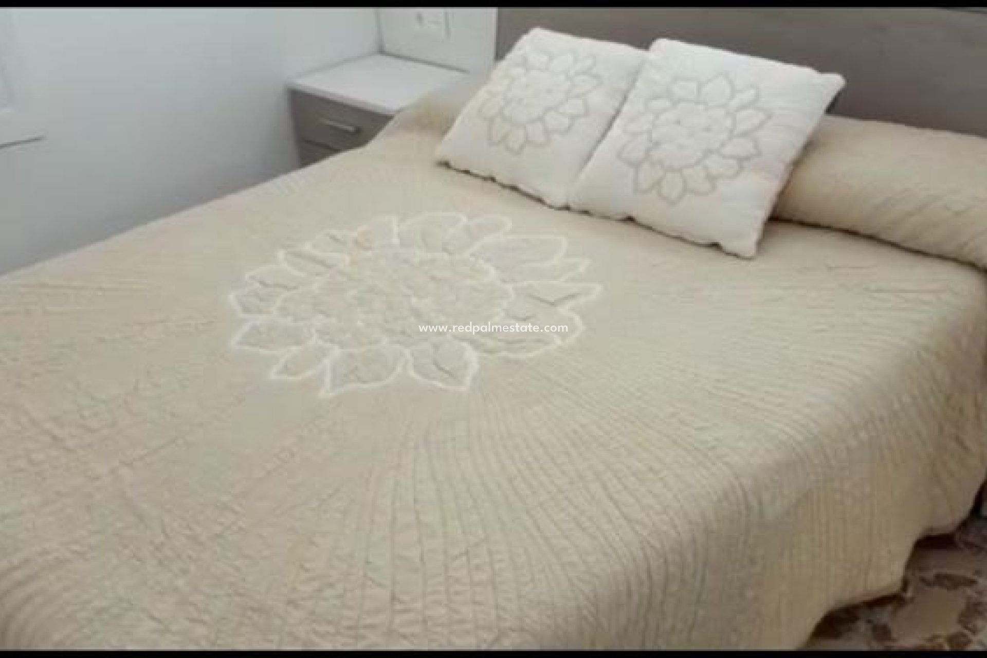 Revente - Villa -
Torrevieja